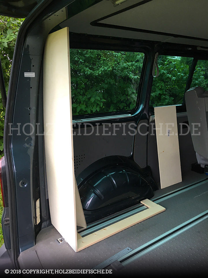 vw-bus-innenausbau-schrank-hinten-07